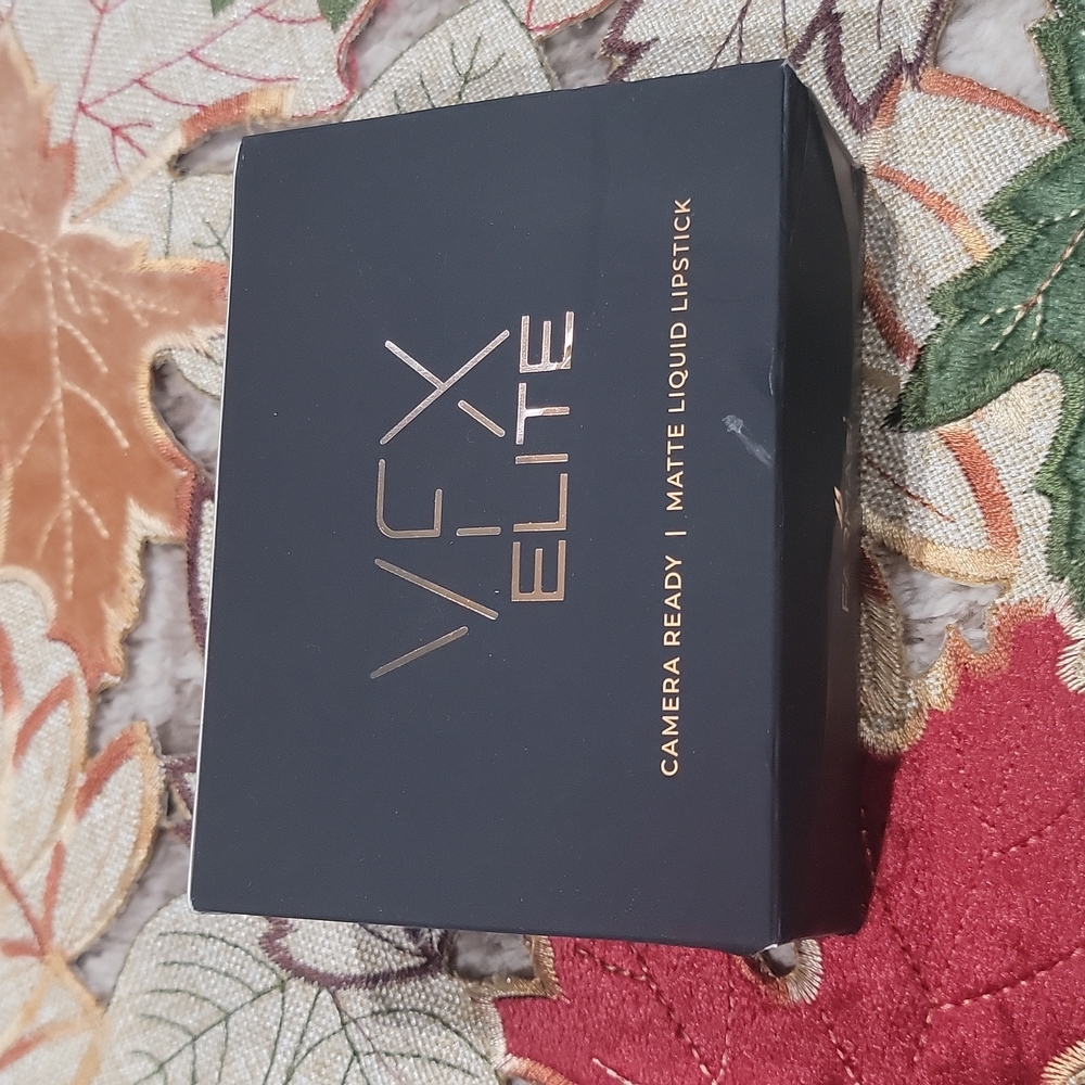 Farmasi VFX Elite Liquid Lipstick Set